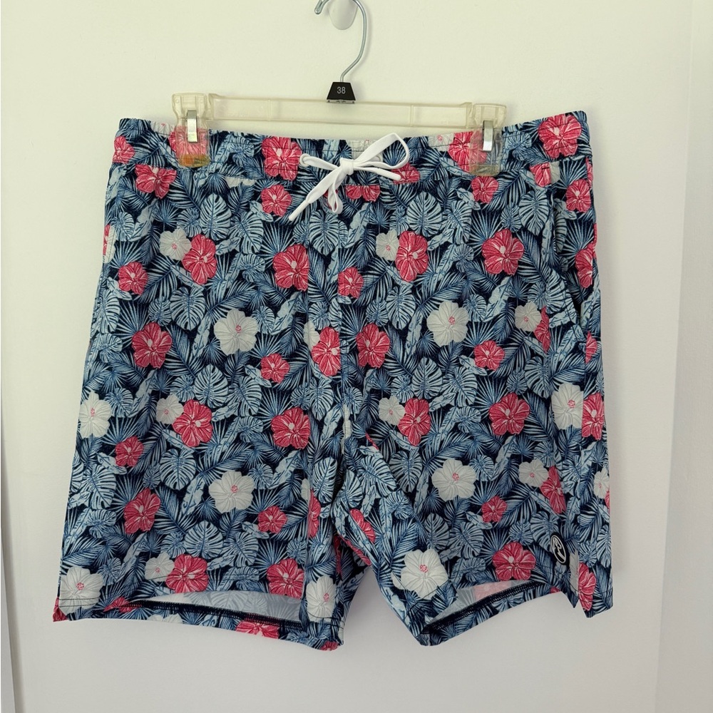 Rhoback Medley Swim Trunk | The Hibiscus - Admiral Navy/Pale Blue